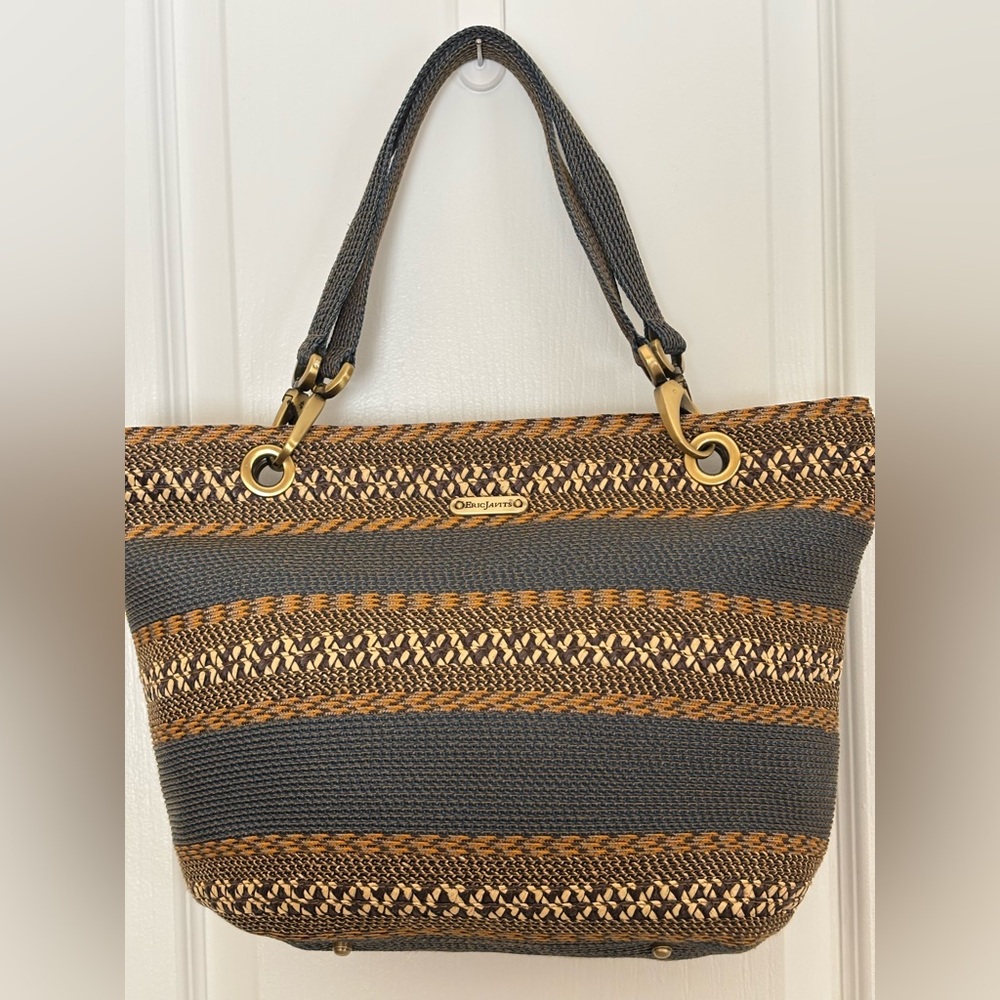Eric Javits Squishee Straw Tote Bag. Horizontal design stripes. NWOT